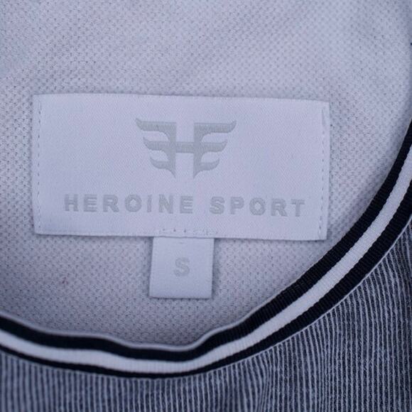 Heroine Sport Sports Bra Small Black White Stripe Racerback Lined Stretch - Picture 4 of 4